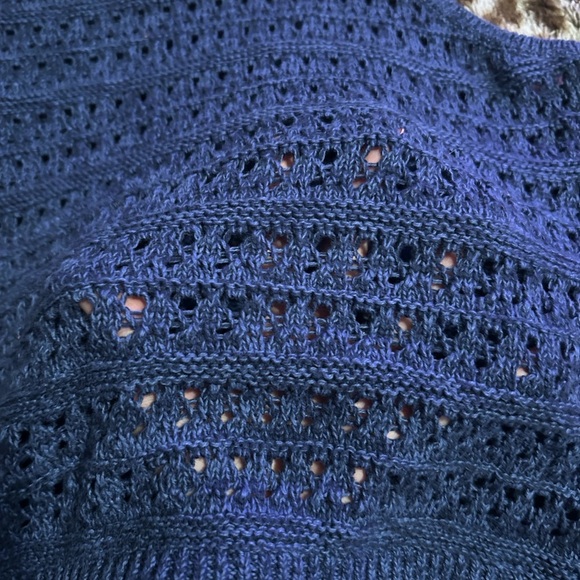 Navy Blue Top - Picture 3 of 7